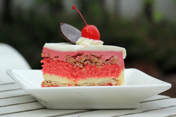 Strawberry Layer cake — Stock Photo, Image