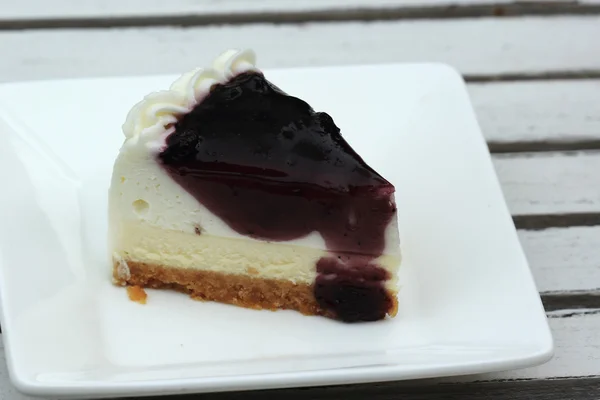 Blueberry Cheesecake Slice — Stock Photo, Image
