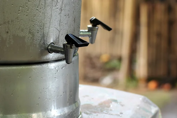 Fechar a água de refrigeração — Fotografia de Stock