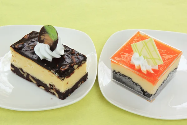 Chocolate Cheesecake e Laranja Biscoito ca — Fotografia de Stock