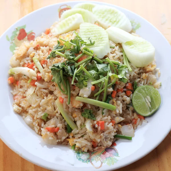 Stekt ris med krabbkött — Stockfoto