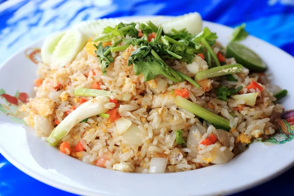 Stekt ris med krabbkött — Stockfoto