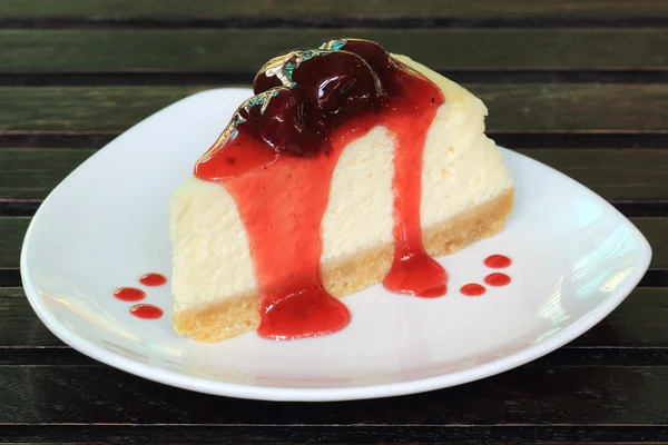 Aardbeien cheesecake — Stockfoto