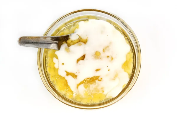 Pâte de haricot jaune sucrée au lait de crème de coco — Photo