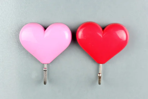 Magnesy czerwony i różowy serce kształt — Zdjęcie stockowe