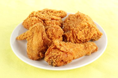 taze kızarmış tavuk kadar yakın