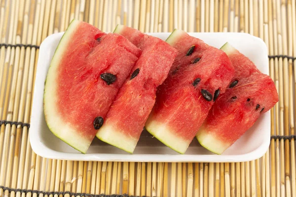 Skär av vattenmelon — Stockfoto
