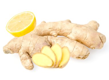 Beyaz bir arka plan üzerinde zencefil