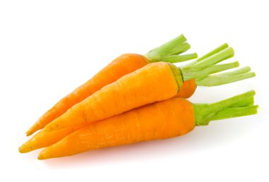 Beyaz arkaplanda havuç izole