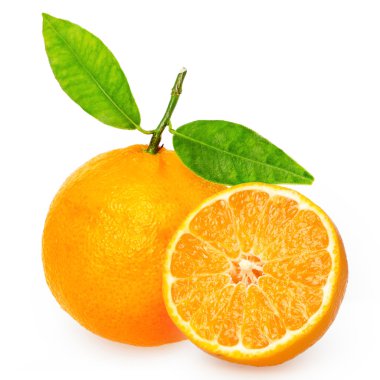 kesimli beyaz zemin üzerine mandalina azaltmak