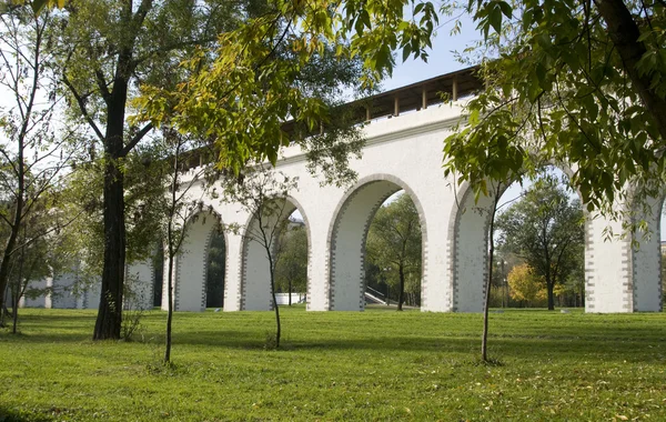 Rostokino-Aquädukt — Stockfoto