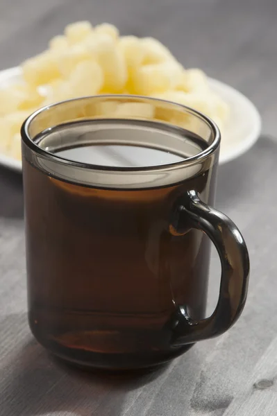 Tea with corn flakes — Stock Photo, Image