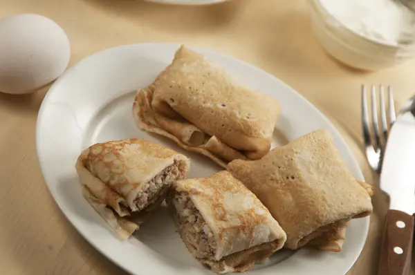 Pancakes with meat filling — Stock Photo, Image