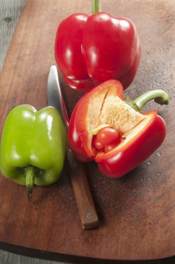 kırmızı biber ile natürmort