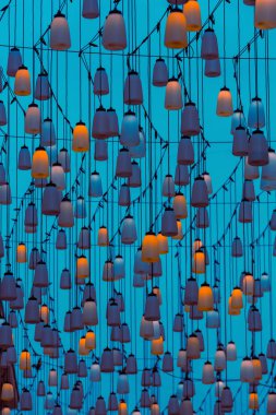 Stoleshnikov sokağındaki sokak lambaları