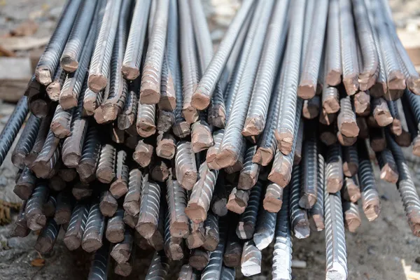 yapımında kullanılan çelik çubuklar