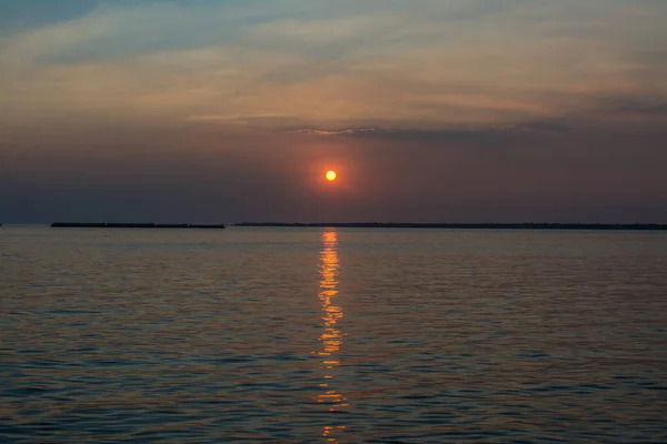 Zachód Słońca Nad Morzem Bangpu Samutprakarn Tajlandii — Zdjęcie stockowe