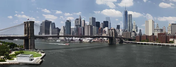 Panorama panorama New Yorku manhattan s Brooklynský most — Stock fotografie