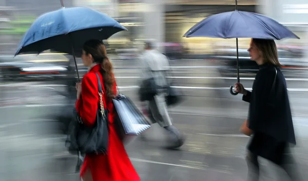 雨の日のモーション ブラーします。 — ストック写真