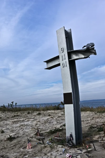 Monument to victims after the collapse of Twin Towers — Stock Photo, Image