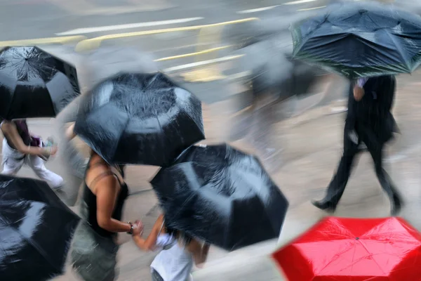 雨の日のモーション ブラーします。 — ストック写真