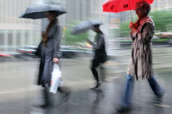 Bewegungsunschärfe am Regentag — Stockfoto