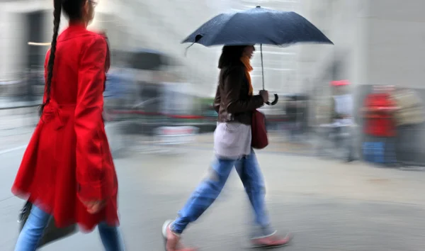 Giorno piovoso movimento sfocatura — Foto Stock