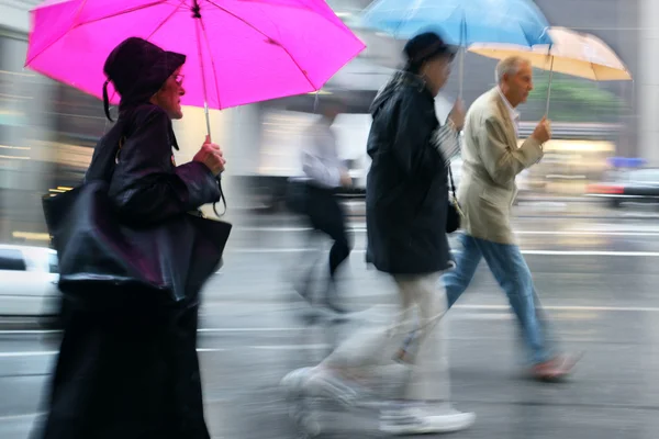 雨の日のモーション ブラーします。 — ストック写真