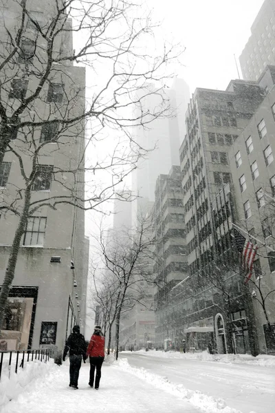 Inverno nevado na cidade — Fotografia de Stock