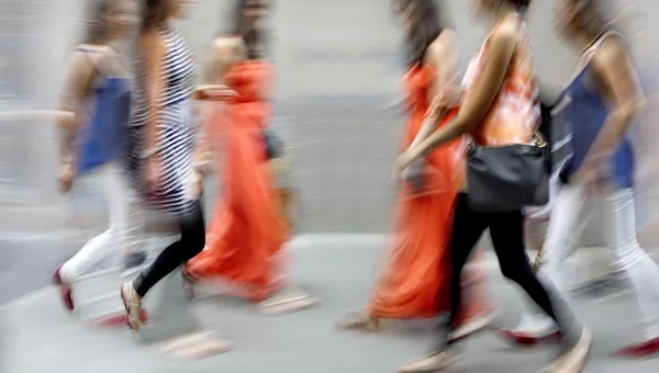 Visit the shops in city — Stock Photo, Image