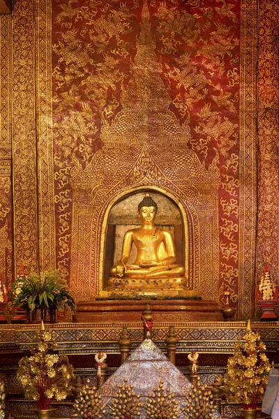 Phra Singh buddha — Stock Photo, Image