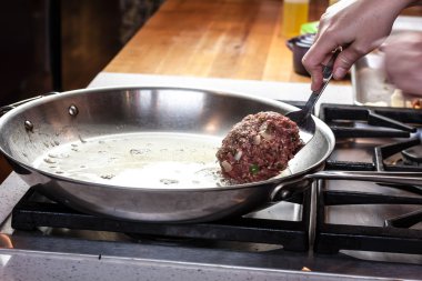 Aşçılık Okulu karıştırın