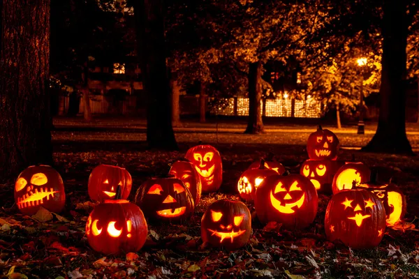 Lighted Halloween Pumpkins — Stock Photo, Image