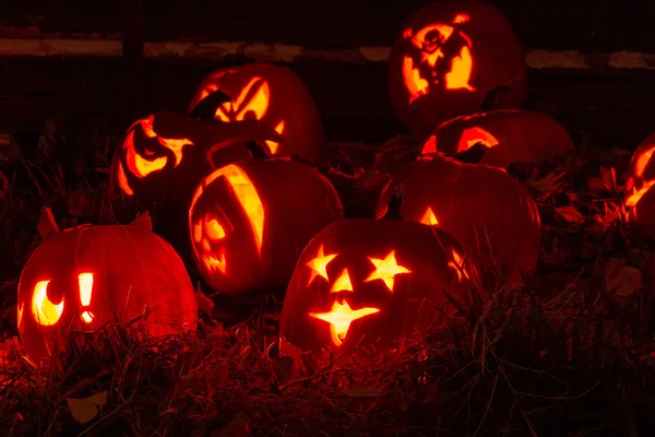 照明付きハロウィンかぼちゃ — ストック写真