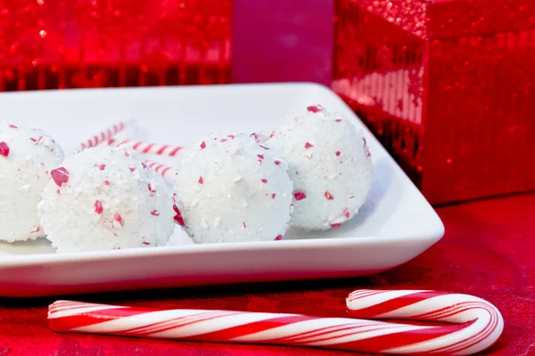 Candy Cane Cake Pops — Stock Photo, Image