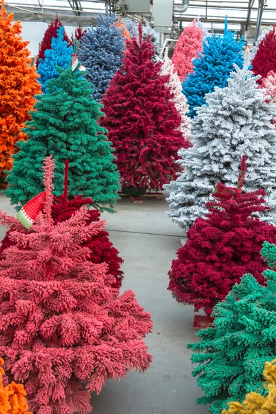 Alberi di Natale affollati — Foto Stock