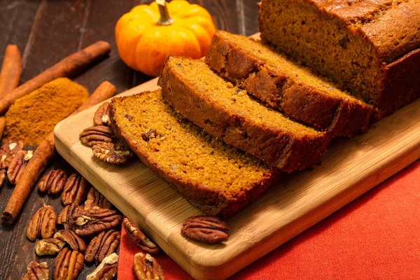 Pompoen brood — Stockfoto