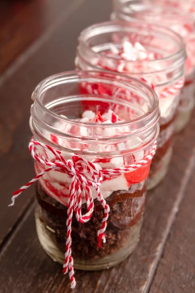 Babeczki czekolada peppermint w słoiku — Zdjęcie stockowe