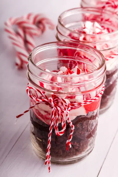 Chocolate Peppermint Cupcakes in a Jar — Stock Photo, Image