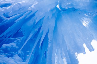 Ice castles buz ve buz oluşumları