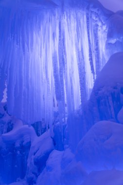 Ice castles buz ve buz oluşumları