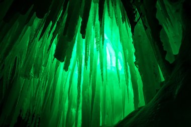 Ice castles buz ve buz oluşumları