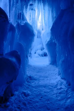 Ice castles buz ve buz oluşumları