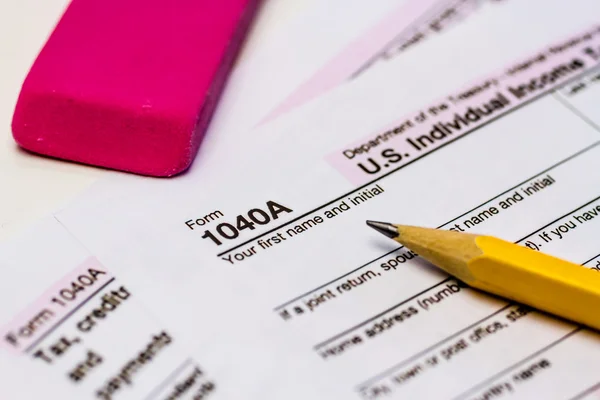 Presentación de impuestos y formularios fiscales — Foto de Stock