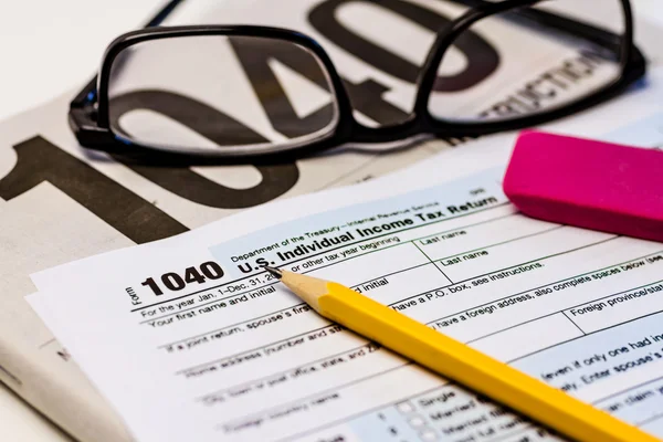 Filing Taxes and Tax Forms — Stock Photo, Image