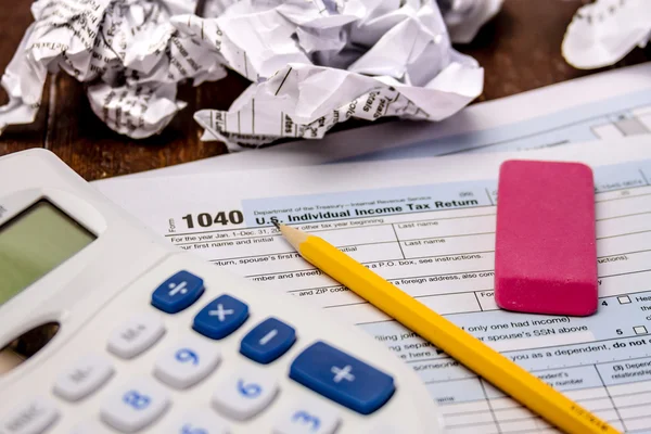 Presentación de impuestos y formularios fiscales — Foto de Stock