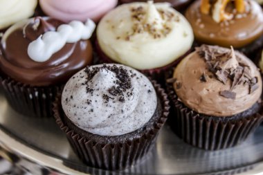 cupcake ekranda çeşitli lezzetleri