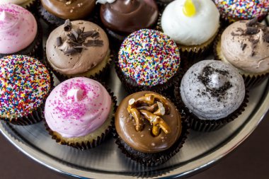 cupcake ekranda çeşitli lezzetleri
