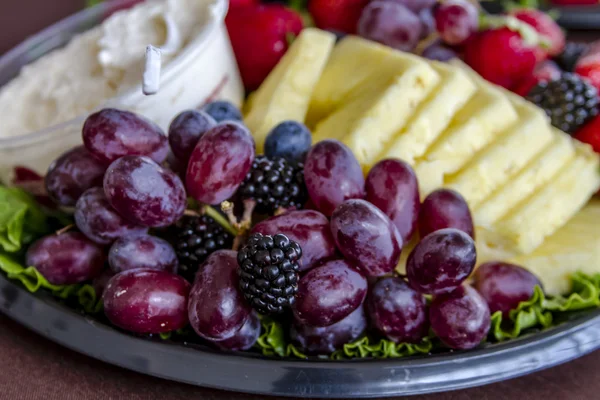 Assorted Fruit and Cheese Tray — Stock Photo, Image