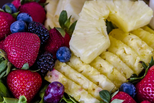 Assorted Fruit and Cheese Tray — Stock Photo, Image